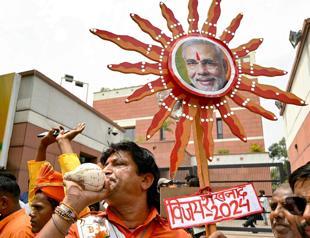 Modi heads for victory in India vote, with reduced majority