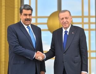 Venezuela’s Maduro signs gold deal with Türkiye
