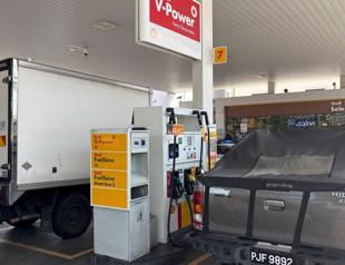 Diesel prices soar as Malayisan government cuts subsidies