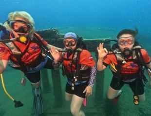 Project introduces 98 women to diving in Antalya