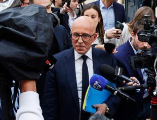 French far right teams up with conservative party leader for snap polls