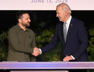 Biden, Zelensky hail $50 bln G7 loan for Ukraine