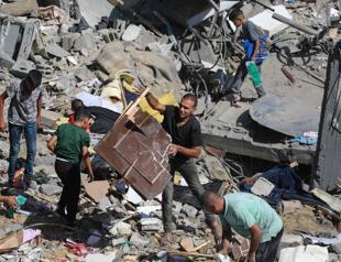 Gaza rescuers report deadly strikes amid Eid-al Adha