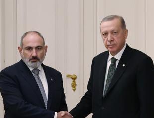 Erdogan talks bilateral relations with Armenian PM