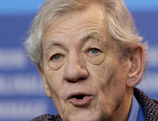 Actor Ian McKellen expected to recover from fall off stage in London