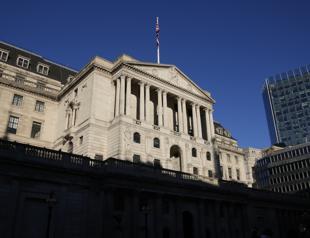 UK inflation slows to central banks 2 pct target