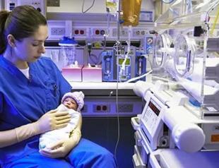 Gov’t mulls extending maternity leave to address low birth rates