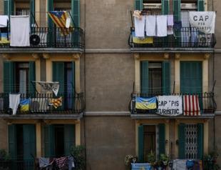 Barcelona aims to become Airbnb-free zone by 2029