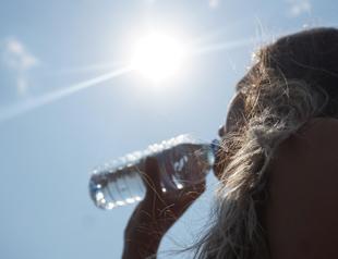 Temperatures soar above seasonal norms in many provinces