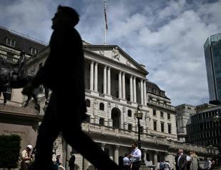 Bank of England warns of economic risks from elections