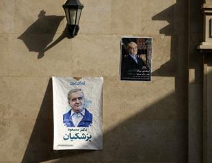 Iran presidency runoff pits reformist against hardliner