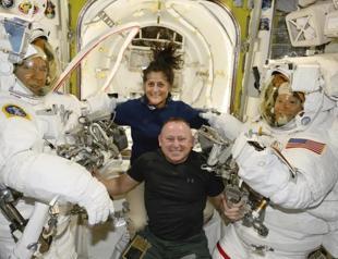 NASA astronauts to stay at space station longer