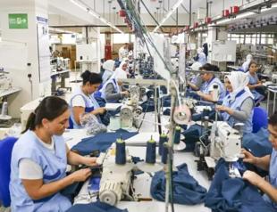 Contraction in manufacturing activity continues in June