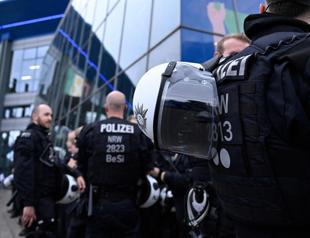 Italy says seizes six tonnes of drug precursors from China