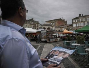 Candidates exit French runoff to block far right