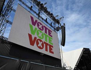 Labour tipped to oust Tories at UK election