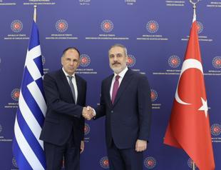 Greece hails rapprochement with Türkiye
