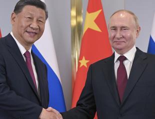 Putin and Xi headline summit with anti-Western stance