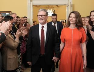 New UK PM Starmer promises Labour will rebuild Britain