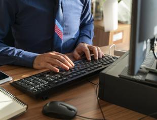 Largest data leak exposes 10 bln passwords