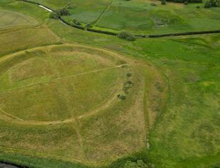 Danish fortress reveals Vikings as more than warriors