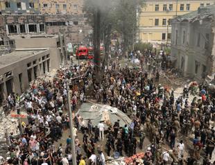 Russian missiles kill 38 in Ukraine, gut Kiev childrens hospital