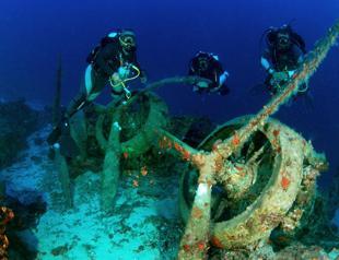 Sunken fighter plane lies in depths of Mediterranean Sea