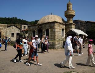 Booming Turkish TV drama industry captures hearts, boosts tourism