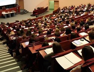 Students file complaints as university found to be fake