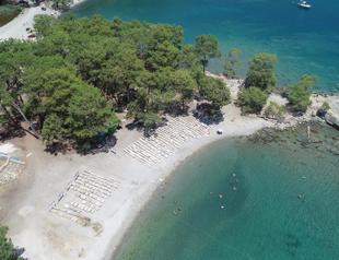 Ministry mulls easing visitor influx at ancient city