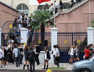 Education Ministry sends note to French schools