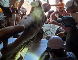 Archaeologists recover Roman marble statue in Bulgaria