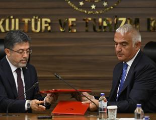 Tourism, agriculture ministries initiate joint efforts for water efficiency