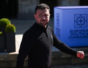 Zelensky rejects attempts to cut deals with Russia after Orban visit