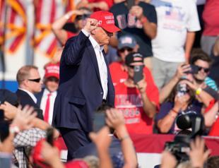 Resurgent Trump to reclaim campaign stage after shock shooting