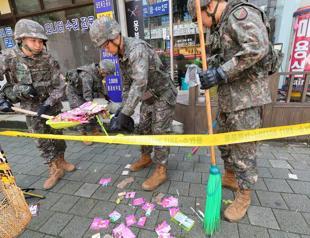 Trash balloons from N Korea hit Souths presidential compound