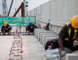 Growing number of workers exposed to heat stress: UN