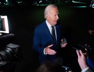 Biden unveils long-shot plan to overhaul US Supreme Court