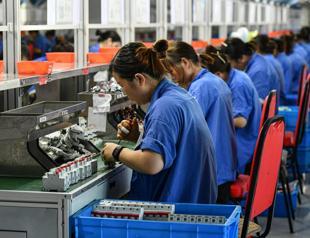 China factory activity shrinks for third straight month