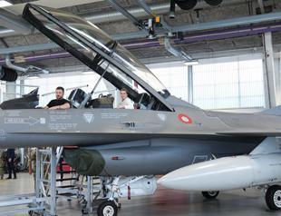 Kremlin says F-16s delivered to Ukraine will be shot down