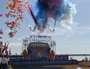 Cambodia PM launches controversial canal project