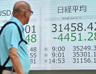 World markets treble, stocks tank over US recession fears