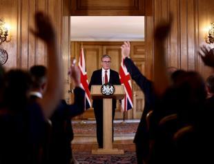 UKs Starmer vows swift criminal sanctions for rioters