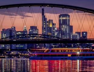 German exports unexpectedly plunge but factory output up