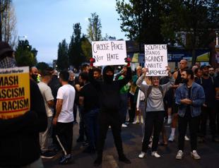 UK anti-racism protesters take to streets after days of far-right unrest