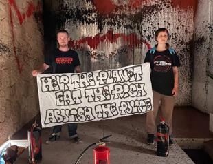 Climate activists target Messis mansion in Spains Ibiza