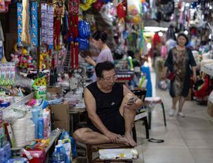 China consumer prices hit five-month high, top forecasts
