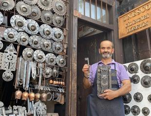 ‘UNESCO Locksmith decorates the doors of mansions
