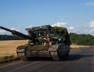 Ukraine, Russia both claim advances in Kursk region