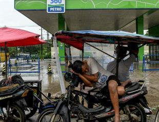 Myanmar to pump $100 mln into easing fuel shortage